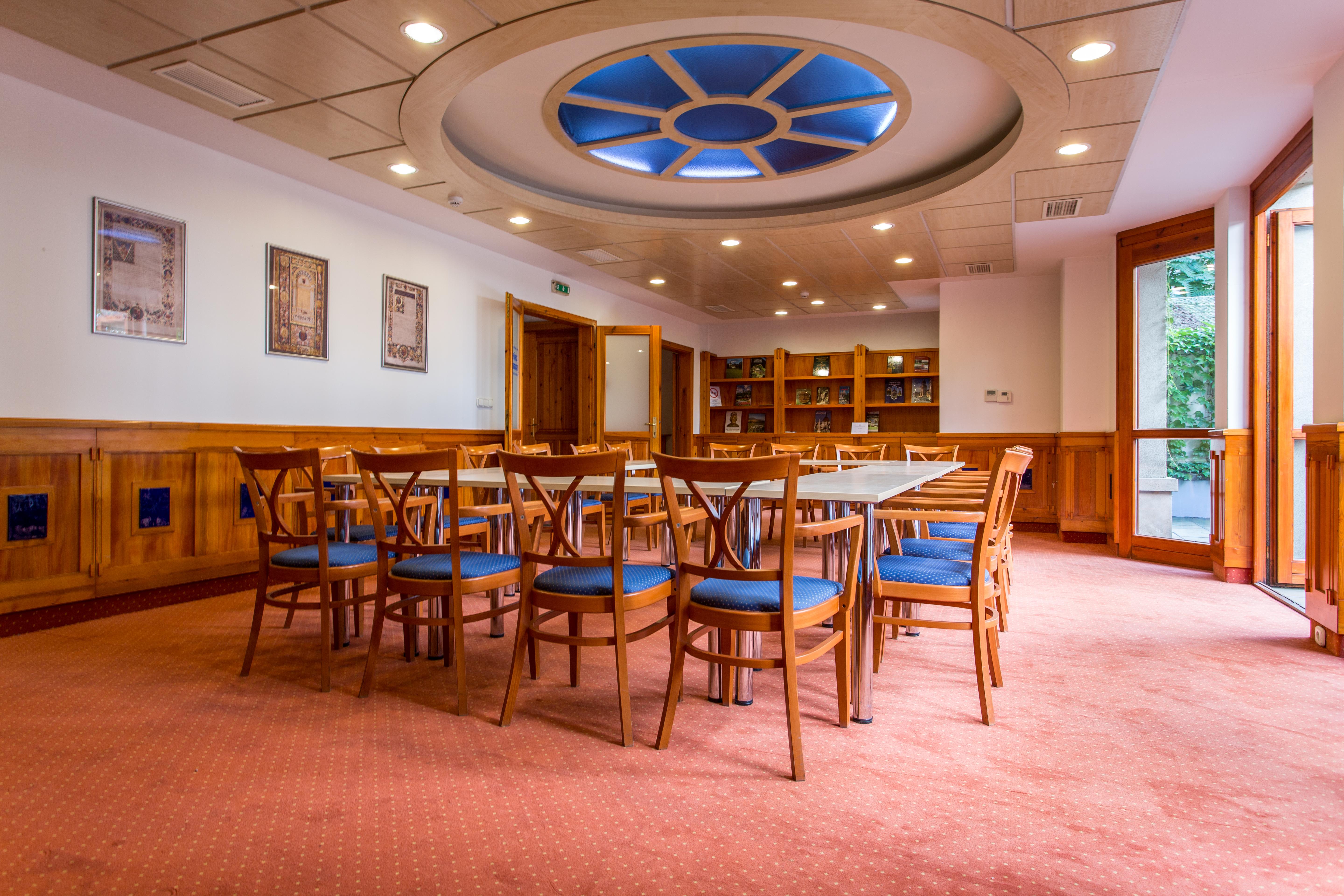 Corvin Hotel Budapest Sissi Wing Esterno foto