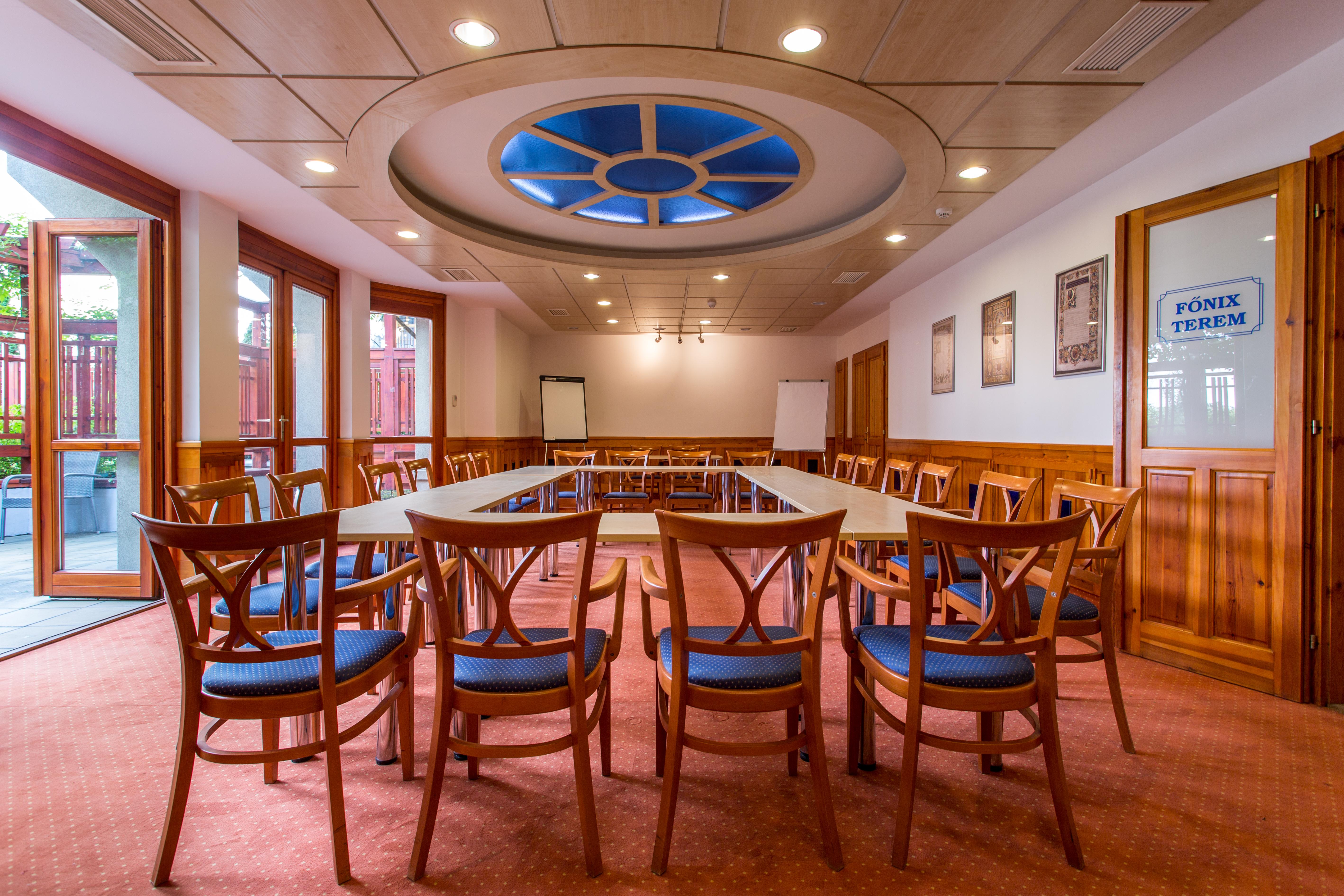 Corvin Hotel Budapest Sissi Wing Esterno foto